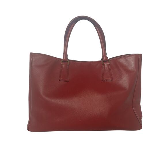 Authentic Prada Saffiano Red Leather Large Tote with Dust Bag - Picture 2 of 15